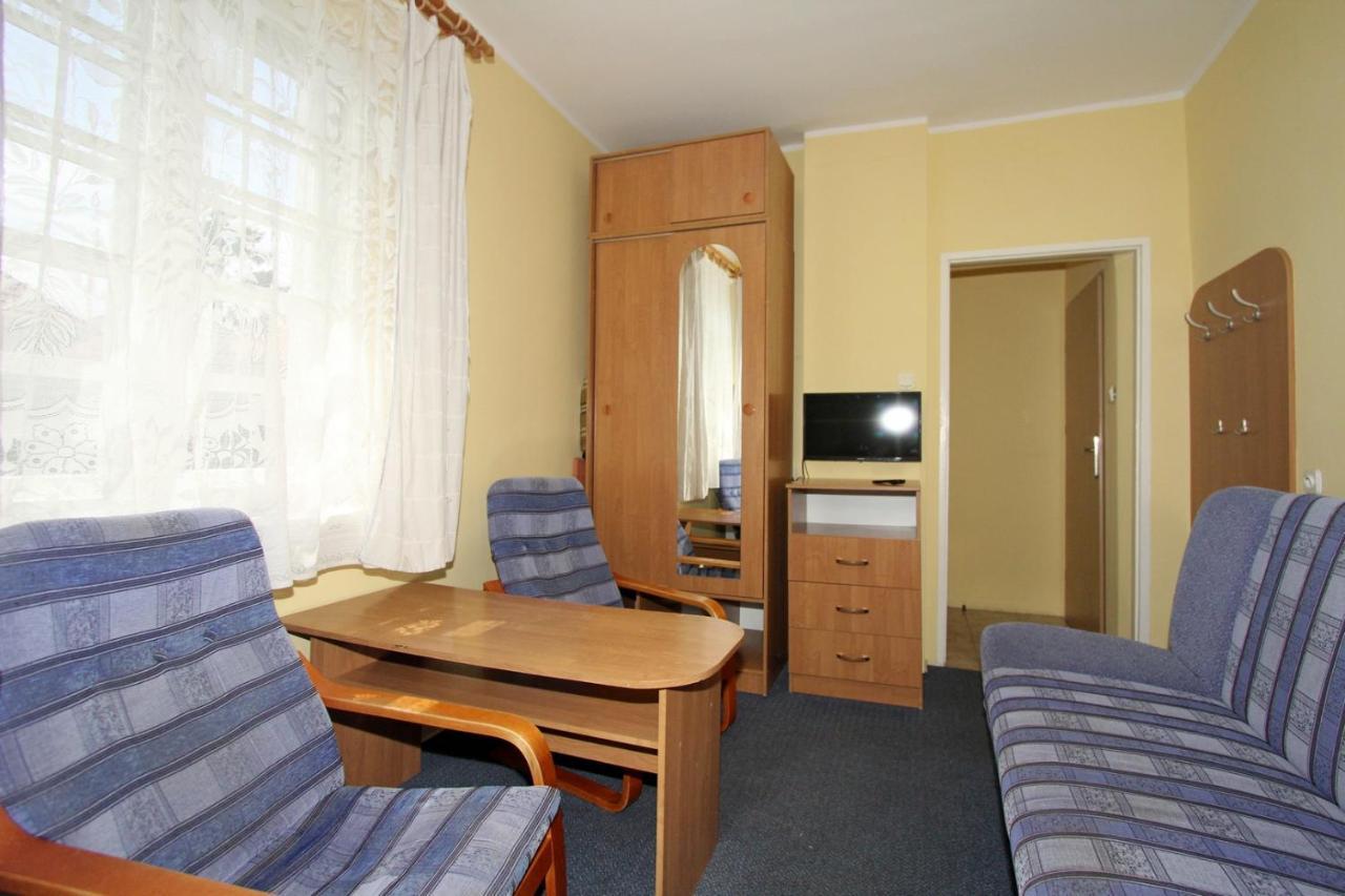 Apartament Gryf pokoje blisko plaży Krynica Morska Zewnętrze zdjęcie